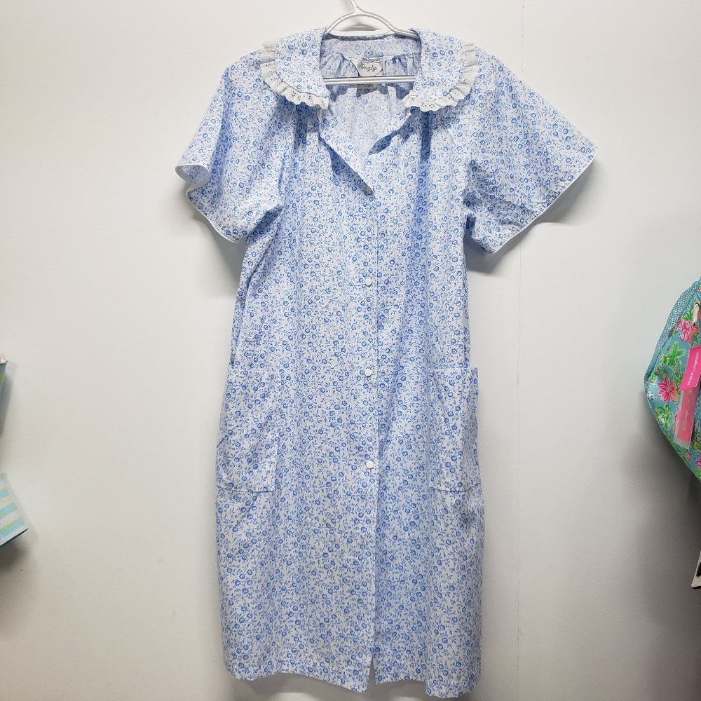 Vintage Kingley Button Down Short Sleeve Midi Ditsy Floral Night Shirts Medium